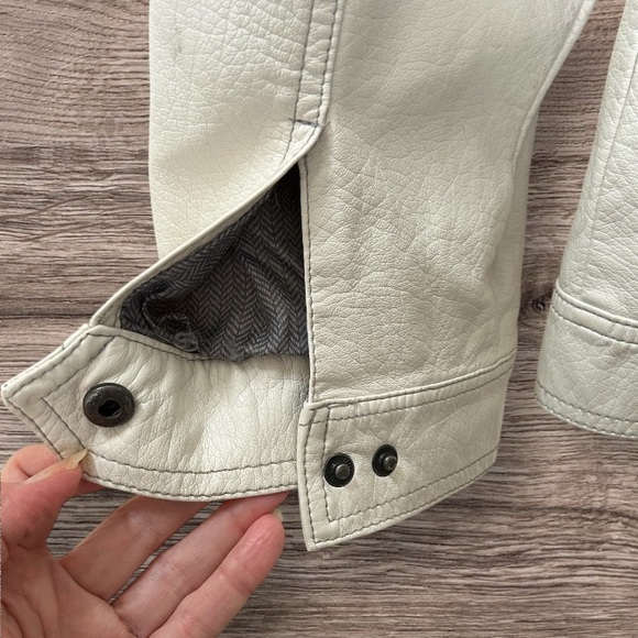 BKE Men’s Cream White Faux Leather Moto Jacket Size XL - Picture 6 of 11